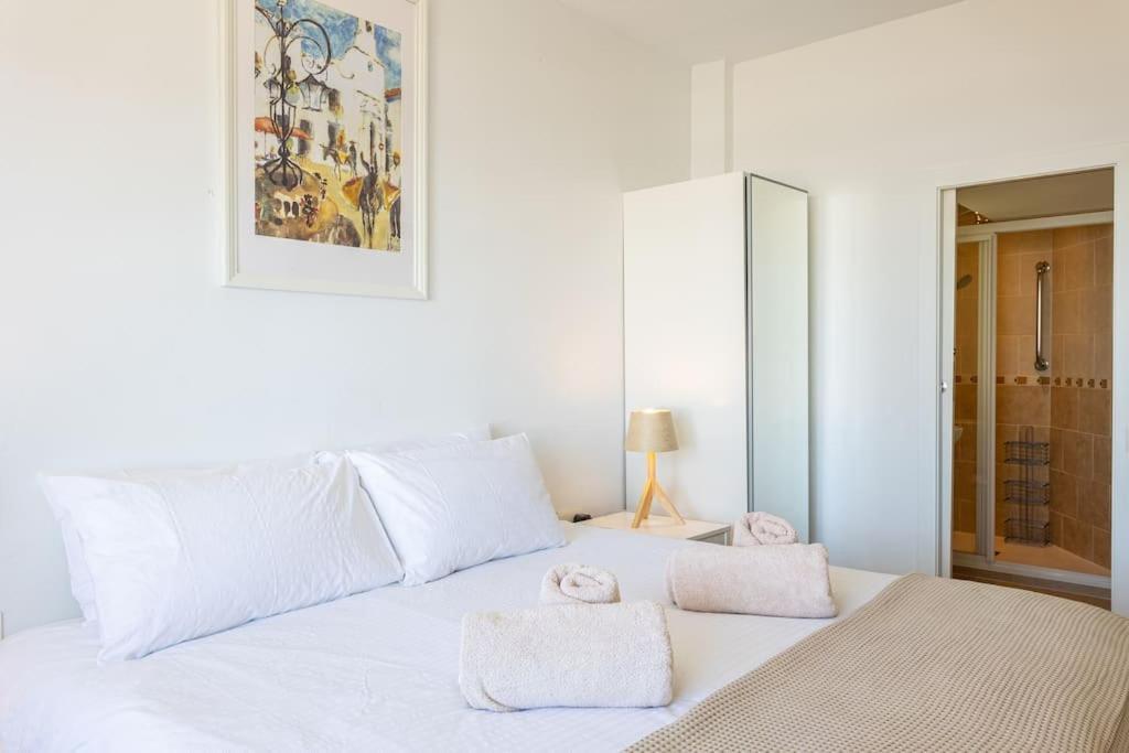 Ensuite Mediterranean Sea Front Fuengirola Exterior foto